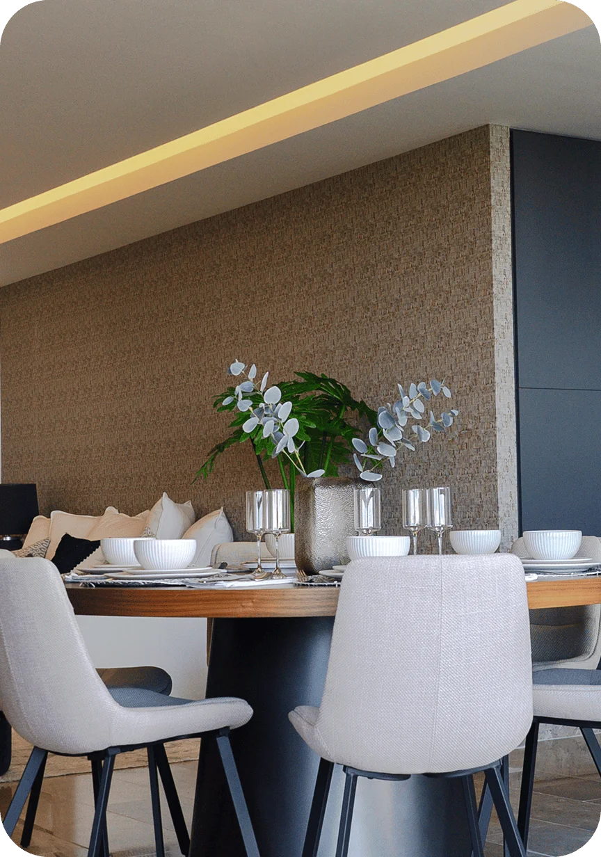 Brezza Towers Comedor